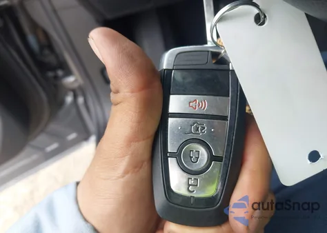 2021 Ford Explorer Xlt из США, поврежденный, VIN 1FMSK7DH3MGB90560